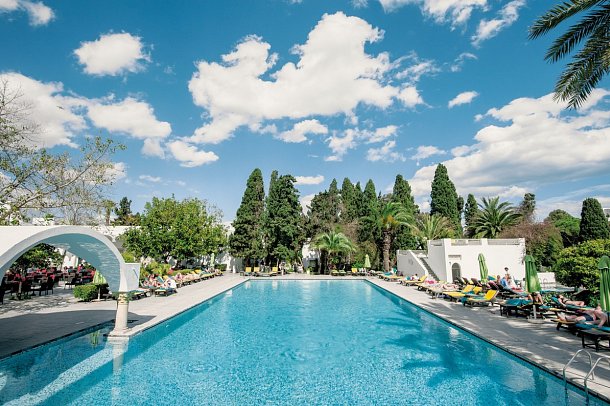 Les Orangers Beach Resort