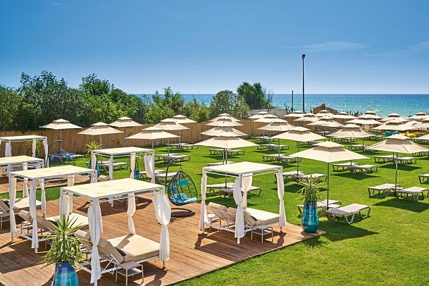 Nozha Beach & Spa
