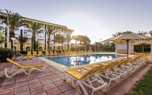 Medina Belisaire & Thalasso