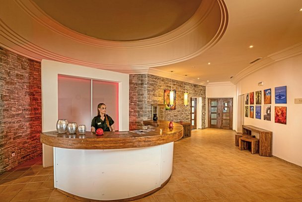 Calimera Delfino Beach Resort & Spa