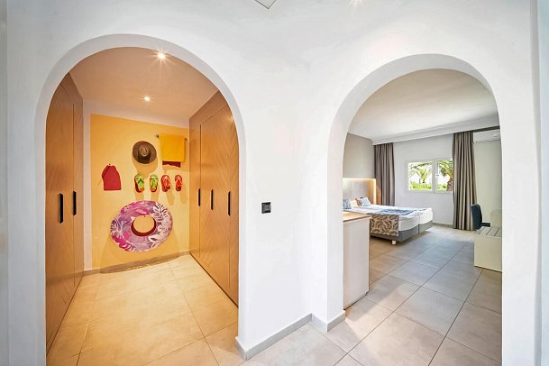Calimera Delfino Beach Resort & Spa - Wohnbeispiel Calimera Familienbungalow (Zimmercodierung BB2)