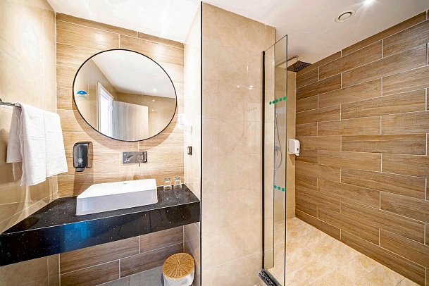 Calimera Delfino Beach Resort & Spa - Wohnbeispiel Dreibettzimmer (Zimmercodierung TB1)