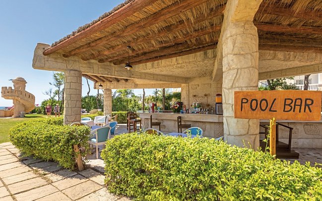 Lella Baya & Thalasso