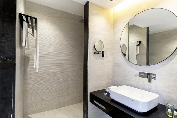 Calimera El Borj - Wohnbeispiel Bad (Zimmercodierungen DB1, DC1, DP1, RB1, FV1, DS2, FV2, F2G & FX2)