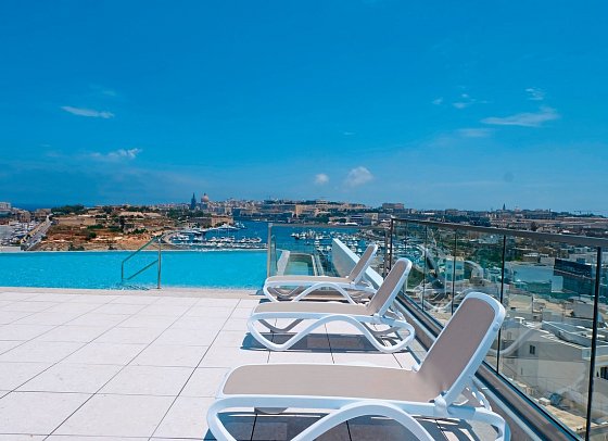 Grands Suites Hotel Residences & Spa