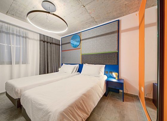 IKYK Hotel - Wohnbeispiel Doppelzimmer Economy (Zimmercodierung DE1)
