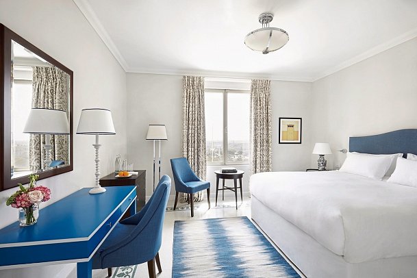 The Phoenicia Hotel - Wohnbeispiel Doppelzimmer Superior (Zimmercodierung DS1)