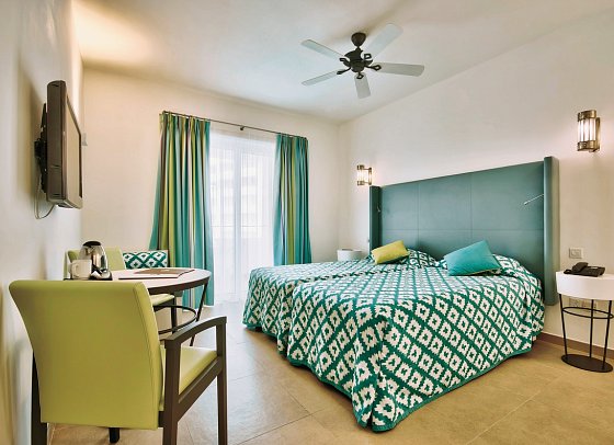 db San Antonio Hotel & Spa - Wohnbeispiel Doppelzimmer Landblick (Zimmercodierung DBL)