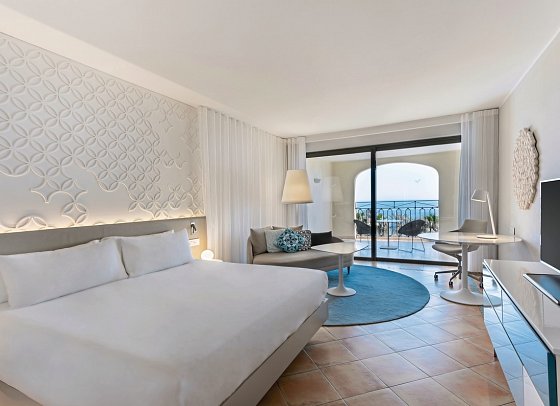 Hilton Malta - Wohnbsp. Doppelzimmer King Deluxe (Zimmercodierung DDM)