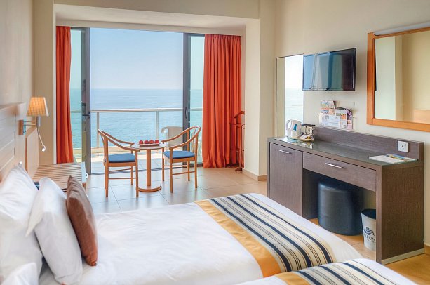 Preluna Hotel & Spa - Wohnbeispiel Doppelzimmer Meerblick (Zimmercodierung DBM)