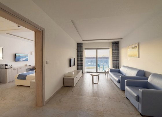 Ramla Bay Resort - Wohnbeispiel Suite (Zimmercodierungen WBO & WBM)