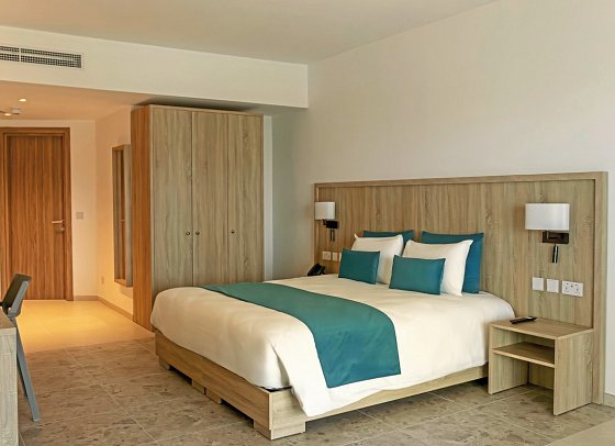 Ramla Bay Resort - Wohnbeispiel Doppelzimmer Superior Landblick (Zimmercodierung DS1)