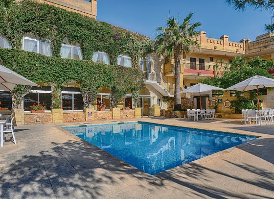 Cornucopia Hotel