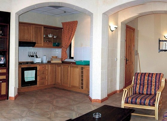 Cornucopia Hotel