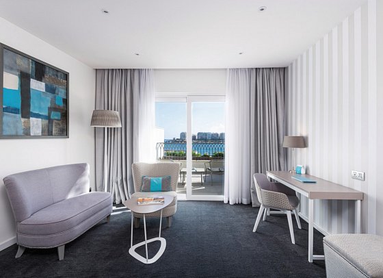 Boutique Hotel Juliani - Wohnbeispiel Juniorsuite (Zimmercodierung J1M)