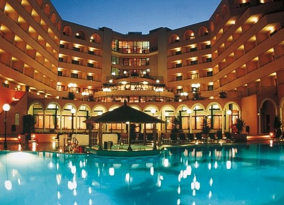 Radisson Blu St. Julian's