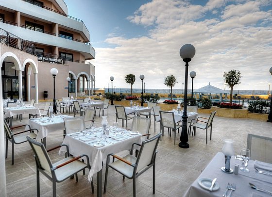 Radisson Blu St. Julian's