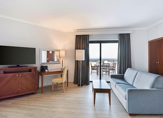 Radisson Blu St. Julian's - Wohnbeispiel Suite Superior (Zimmercodierung WSM)
