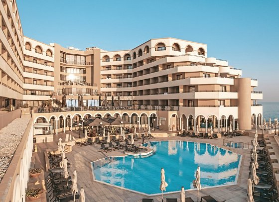 Radisson Blu St. Julian's