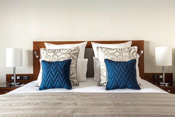 Radisson Blu Resort St. Julian's - Wohnbeispiel Doppelzimmer Premium (Zimmercodierung DMM)