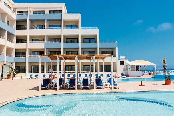 Riviera Spa Resort – Adults Only