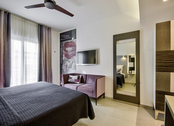 Valentina Hotel
