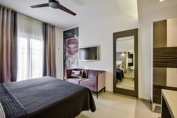 Valentina Hotel
