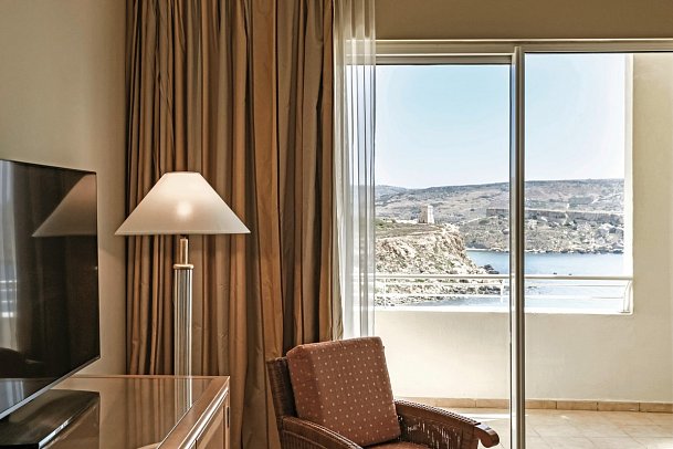 Radisson Blu Resort & Spa Golden Sands - Wohnbeispiel Suite Meerblick (Zimmercodierung WBM)