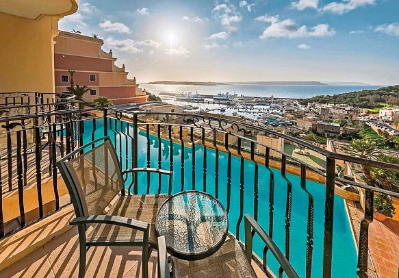 Grand Hotel Gozo - Wohnbeispiel Doppelzimmer Superior Meerblick (Zimmercodierung DSM)