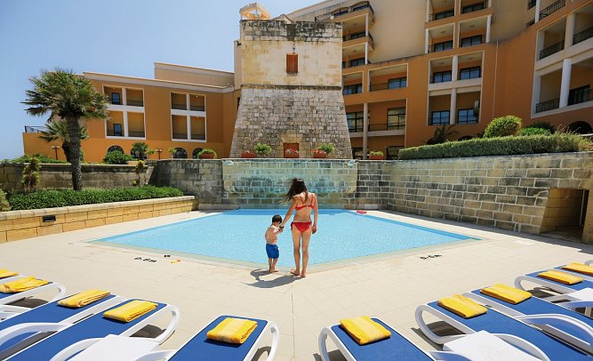 Corinthia St. George's Bay