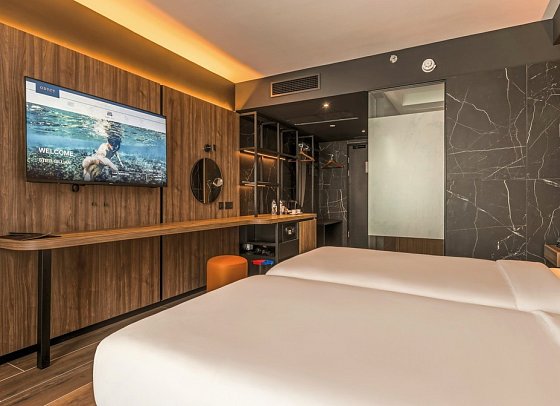 AX Odycy - Wohbeispiel Doppelzimmer Deluxe Landblick (Zimmercodierung DDL)