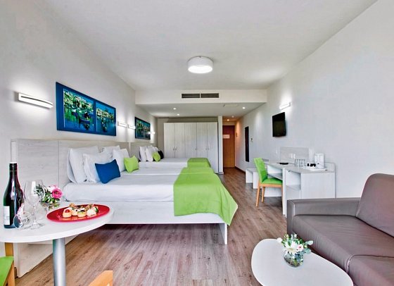 Santana Hotel & Spa