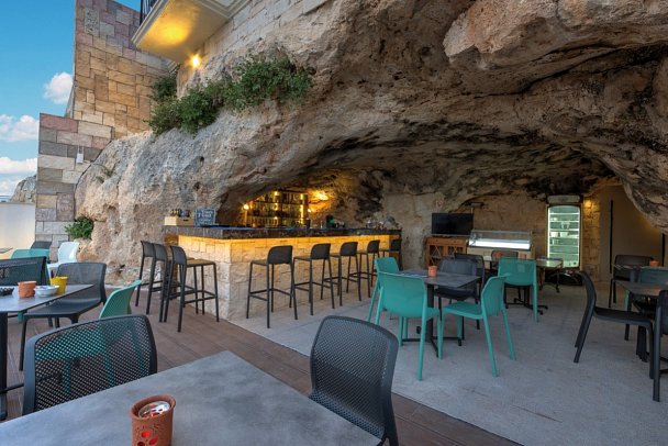 Pergola Hotel & Spa - Cave Bar