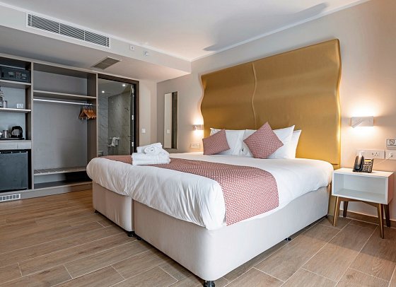 Seaview Hotel - Wohnbeispiel Doppelzimmer (Zimmercodierungen DBL, DBN & DBM)