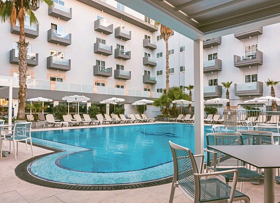Pebbles Resort