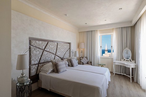 Osborne - Wohnbeispiel Doppelzimmer Deluxe Meerblick (Zimmercodierung DDM)