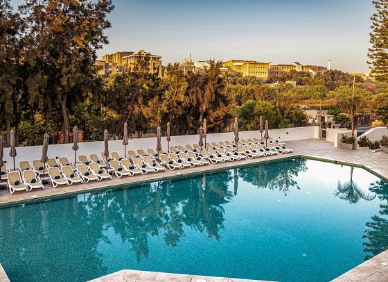Urban Valley Resort & Spa