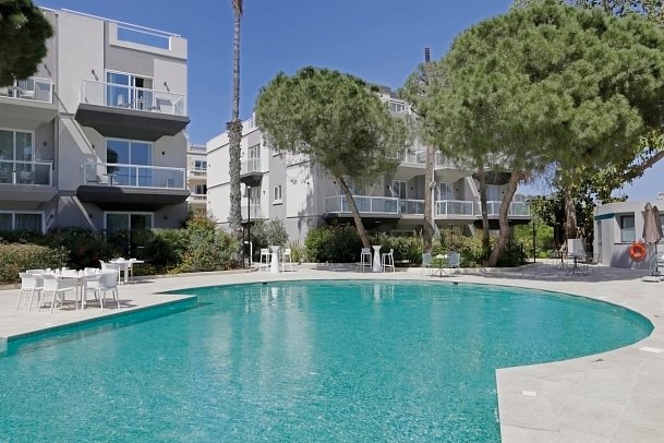 Urban Valley Hotel & Spa