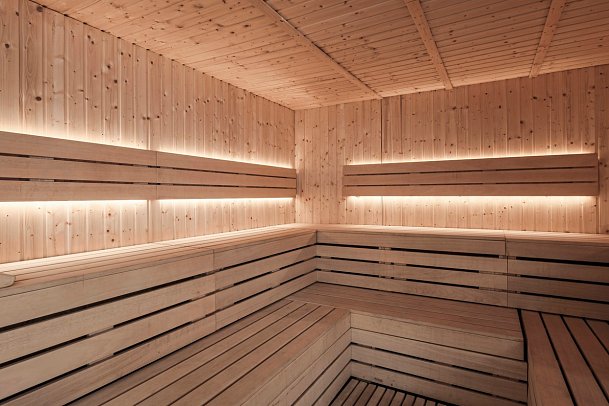 Urban Valley Hotel & Spa