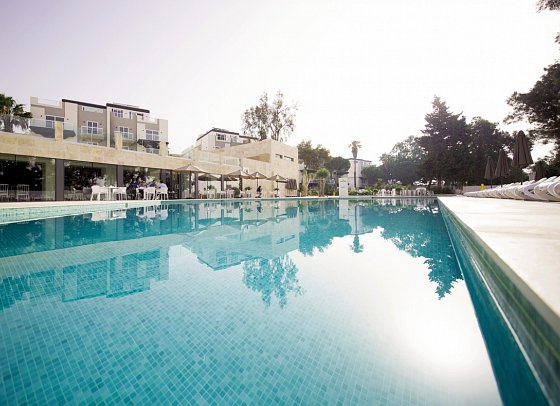 Urban Valley Resort & Spa