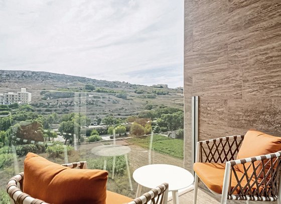 Reef Hotel & Spa