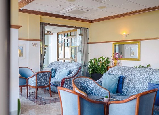 Gillieru Harbour Hotel