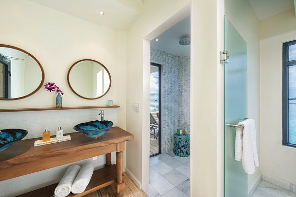 Sentido OBLU Helengeli - Beispiel Bad Water Villa with Pool (Zimmercodierungen VX1 & VX2)