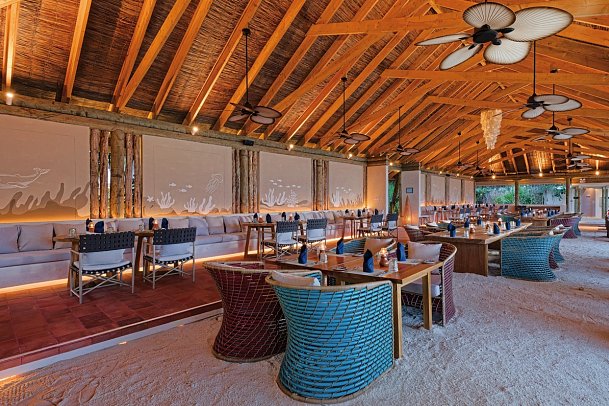 Sentido OBLU Helengeli