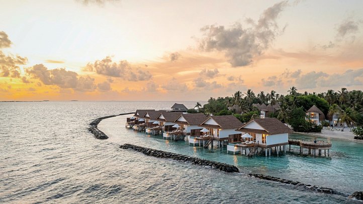 Bandos Maldives - Sunset Water Villen with Pool (Zimmercodierungen VX1 & VV2)