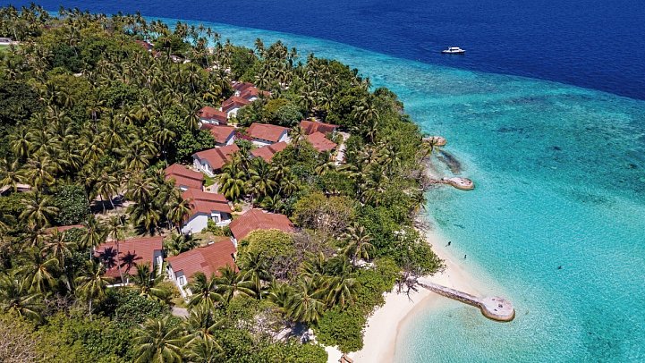 Bandos Maldives - Wohnbeispiel Deluxe Beachfront (Zimmercodierungen UD1 & UD7)