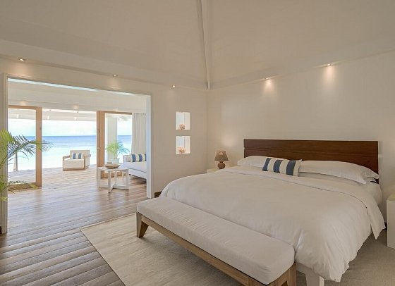 ananea Diamonds Athuruga - Wohnbeispiel Beach Front Junior Suite (Zimmercodierung JB1)