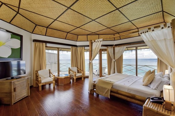 Angaga Island Resort & Spa - Wohnbeispiel Water Bungalow (Zimmercodierung BX2)
