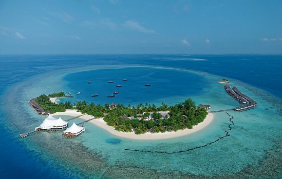 Safari Island Resort & Spa