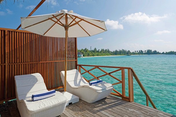 Safari Island Resort & Spa - Wohnbeispiel Water Bungalow (Zimmercodierung BX2)